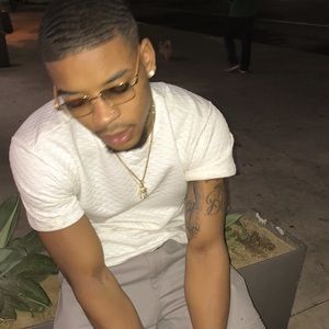 Meet your Posher, Taraz